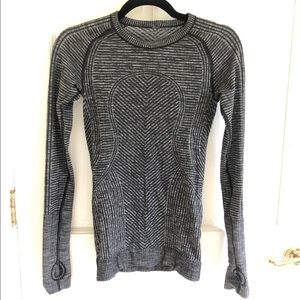 Lululemon Swiftly Tech long sleeve